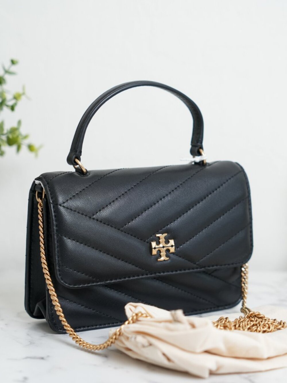 Tory Burch Kira Chevron Mini Chain Wallet Black Quilted Leather Shoulder Bag NWT